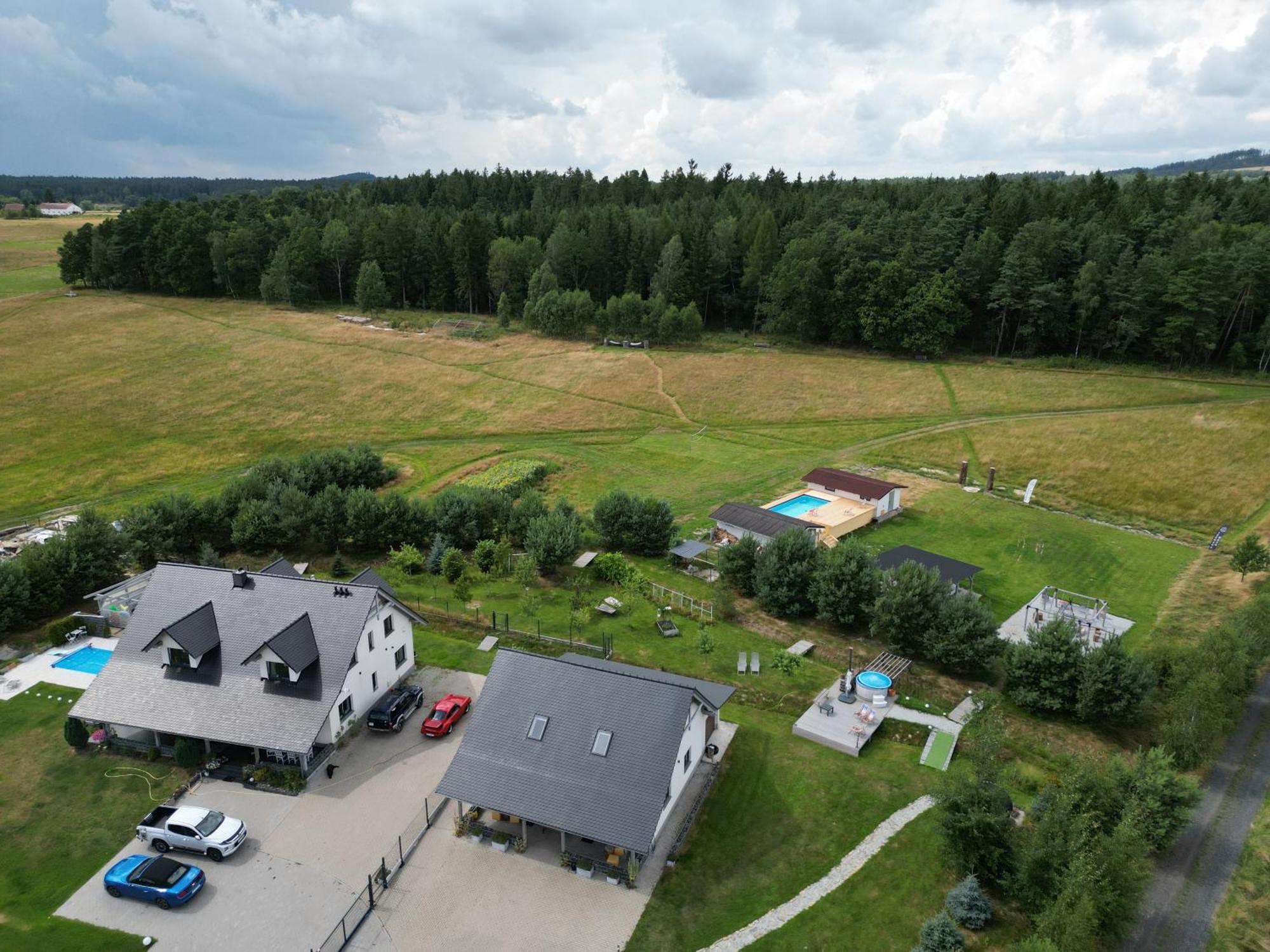 Izerska Baza - Basen, Ebike, Narty, Sauna, Jacuzzi, Las Blisko Swieradow Zdroj - 5D Apartamenty Giebultow  Bagian luar foto